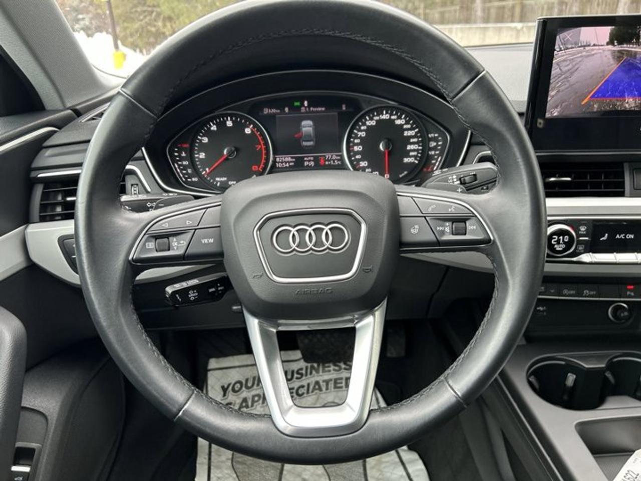 2024 Audi A4 Sedan Komfort 45 TFSI Quattro | Sunroof | Heated Seats | Leather Seats Photo