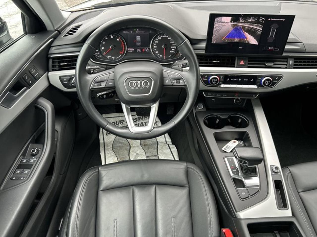 2024 Audi A4 Sedan Komfort 45 TFSI Quattro | Sunroof | Heated Seats | Leather Seats Photo