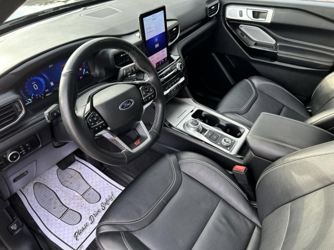 2023 Ford Explorer ST | Remote Start | Leather Seats | Panoramic Roof Photo