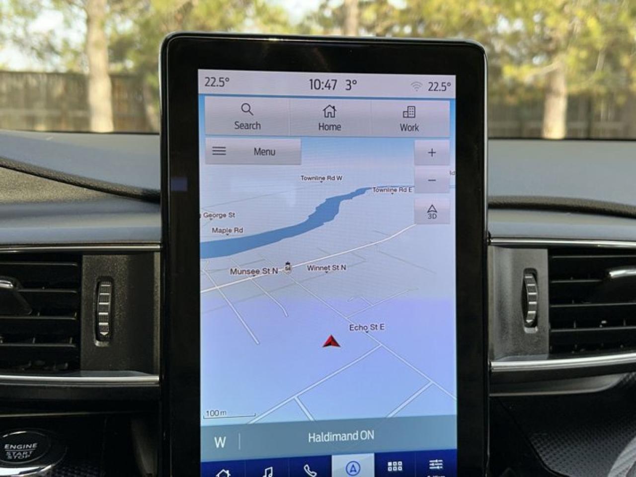 2023 Ford Explorer ST | Remote Start | Leather Seats | Panoramic Roof Photo