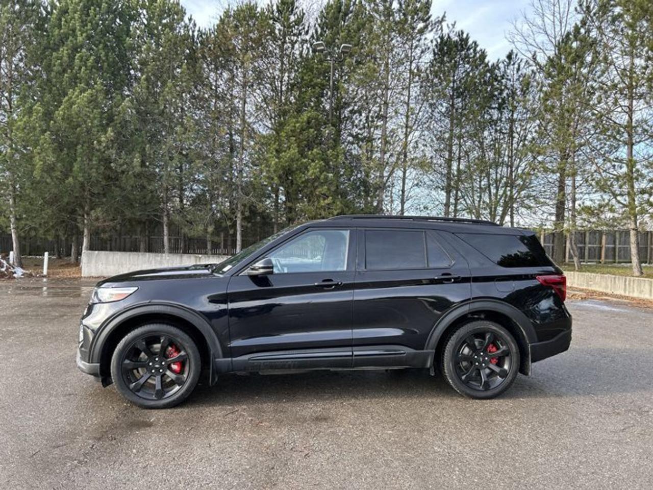 2023 Ford Explorer ST 4WD | Technology Package | Panoramic Roof Photo