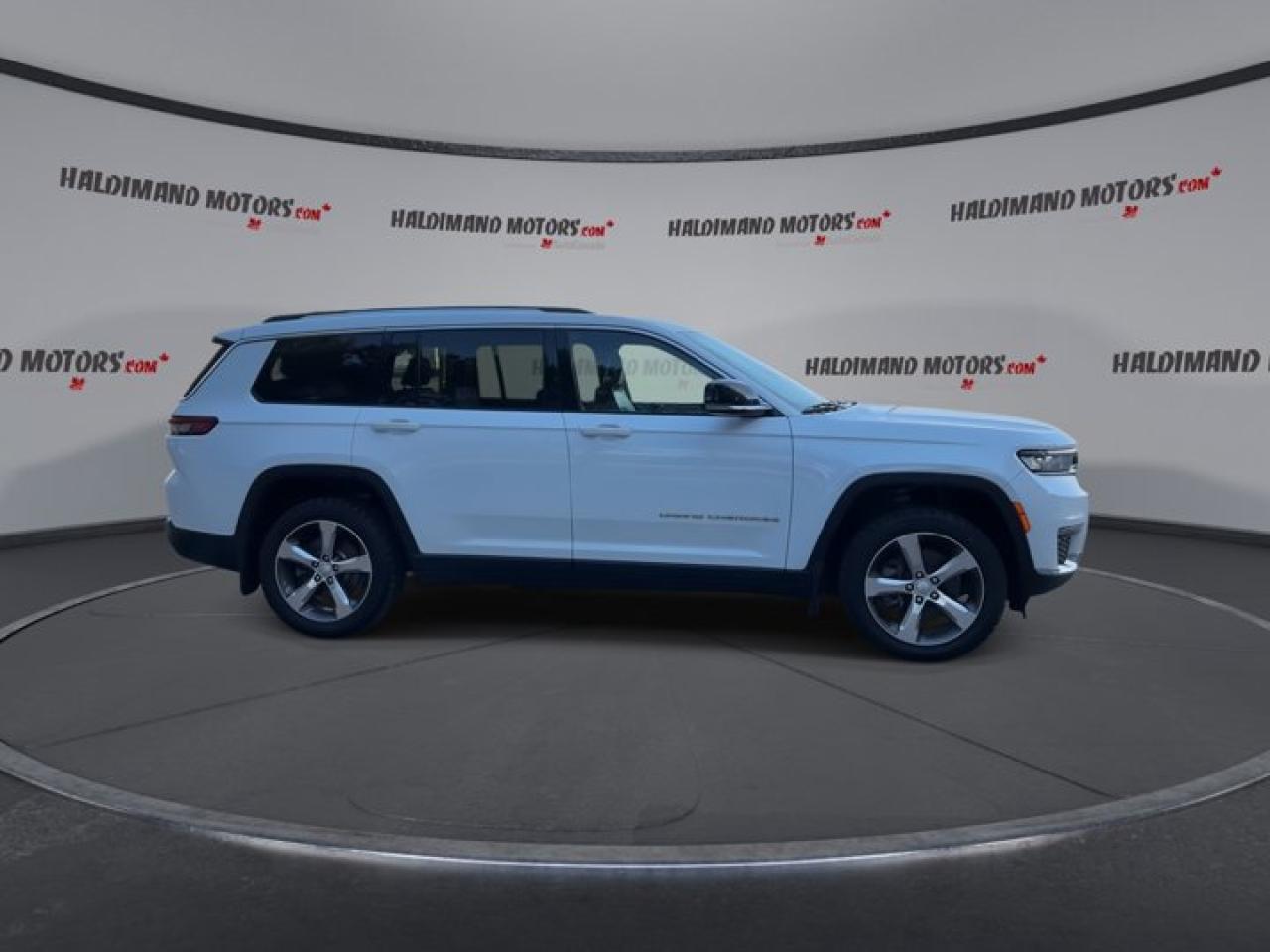 2021 Jeep Grand Cherokee Limited 4X4 Leather Seats | Heated Seats | Panoramic Roof Photo