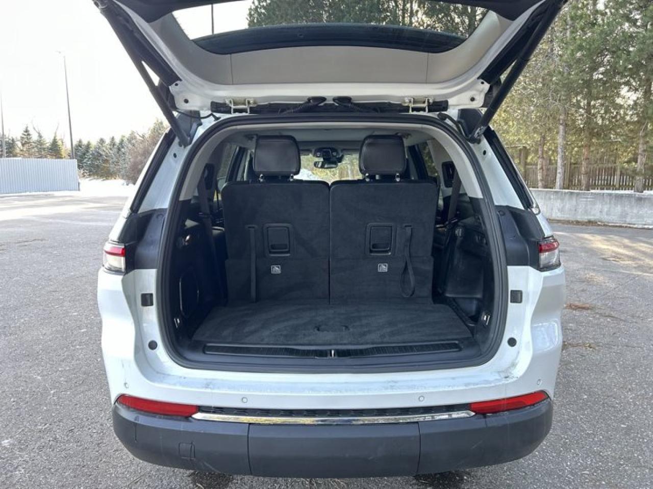 2021 Jeep Grand Cherokee Limited 4X4 Leather Seats | Heated Seats | Panoramic Roof Photo