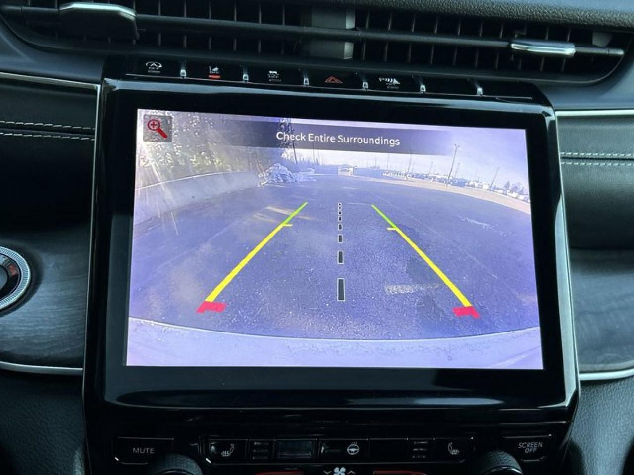 2021 Jeep Grand Cherokee Limited 4X4 Leather Seats | Heated Seats | Panoramic Roof Photo