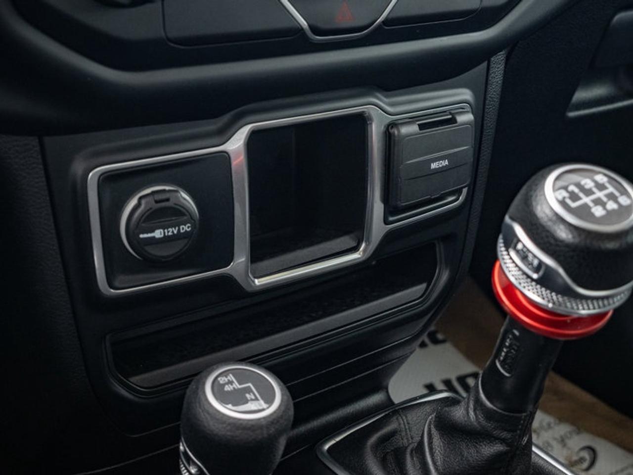 2019 Jeep Wrangler SPORT Photo