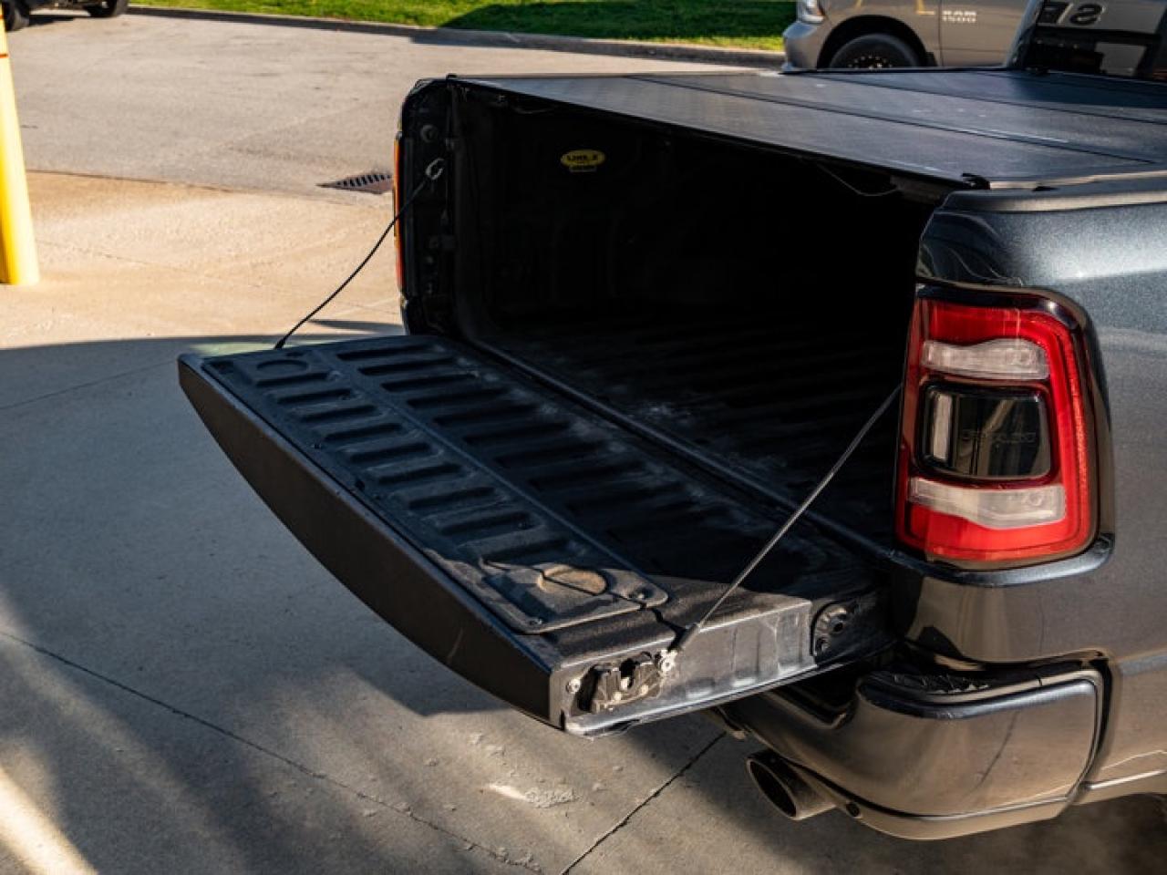 2020 RAM 1500 SPORT Photo