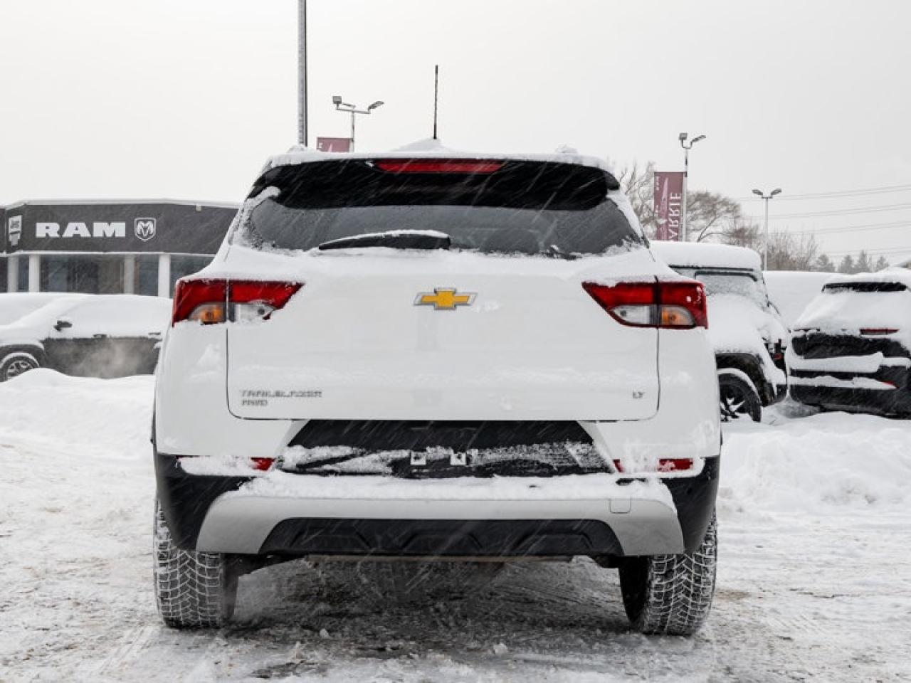 2021 Chevrolet TrailBlazer LT Photo4