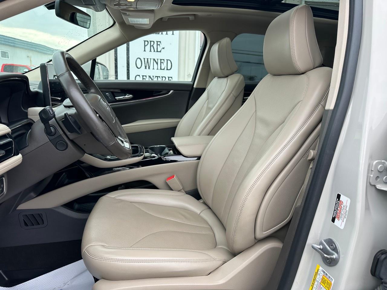 2022 Lincoln Nautilus Reserve AWD Photo