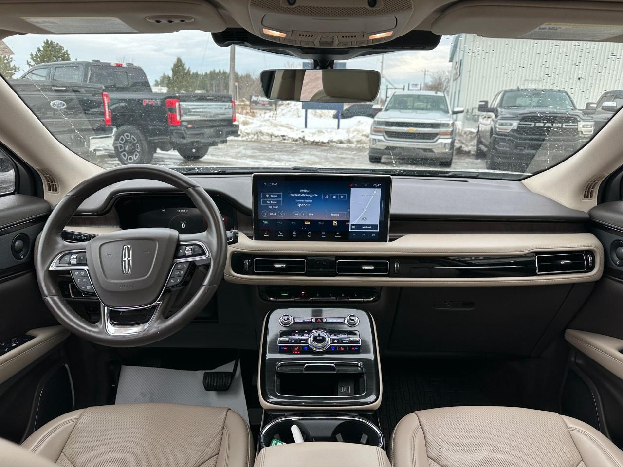 2022 Lincoln Nautilus Reserve AWD Photo