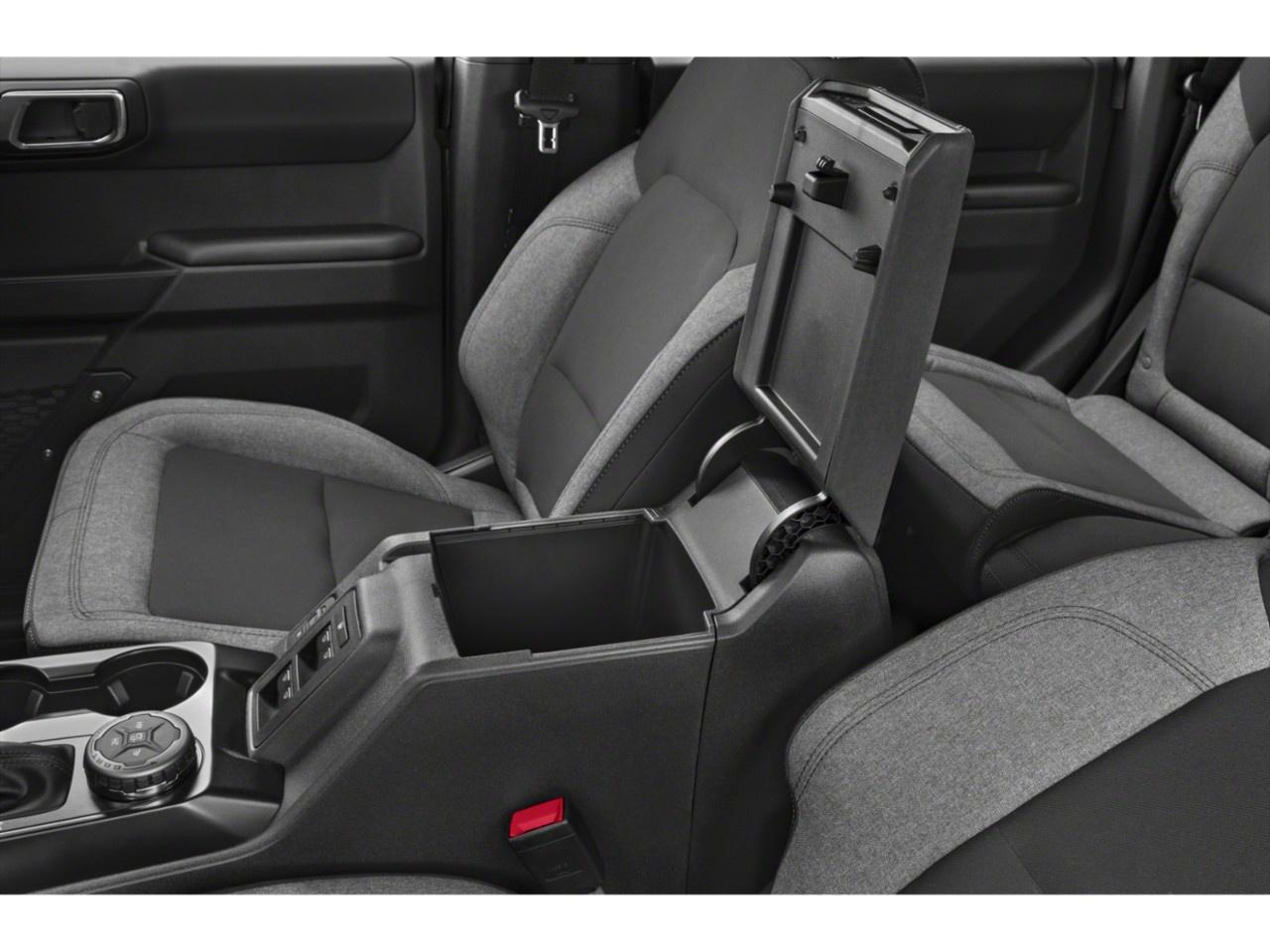 2025 Ford Bronco Base 4 Door 4x4 Photo