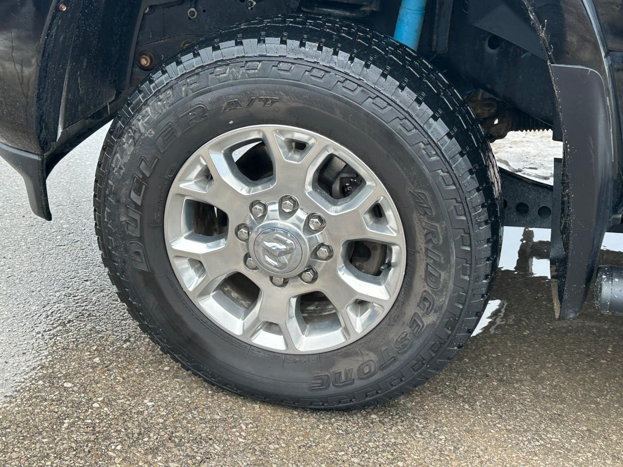 2022 RAM 2500 Laramie 4x4 Crew Cab 6'4" Box Photo