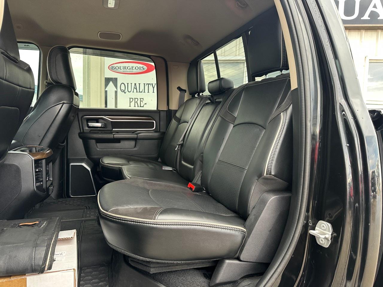 2022 RAM 2500 Laramie 4x4 Crew Cab 6'4" Box Photo