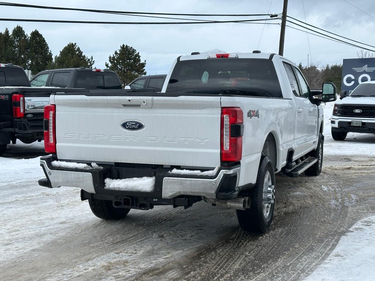 2026 Ford F-350 Super Duty SRW XLT 4WD CREW CAB 8' BOX Photo