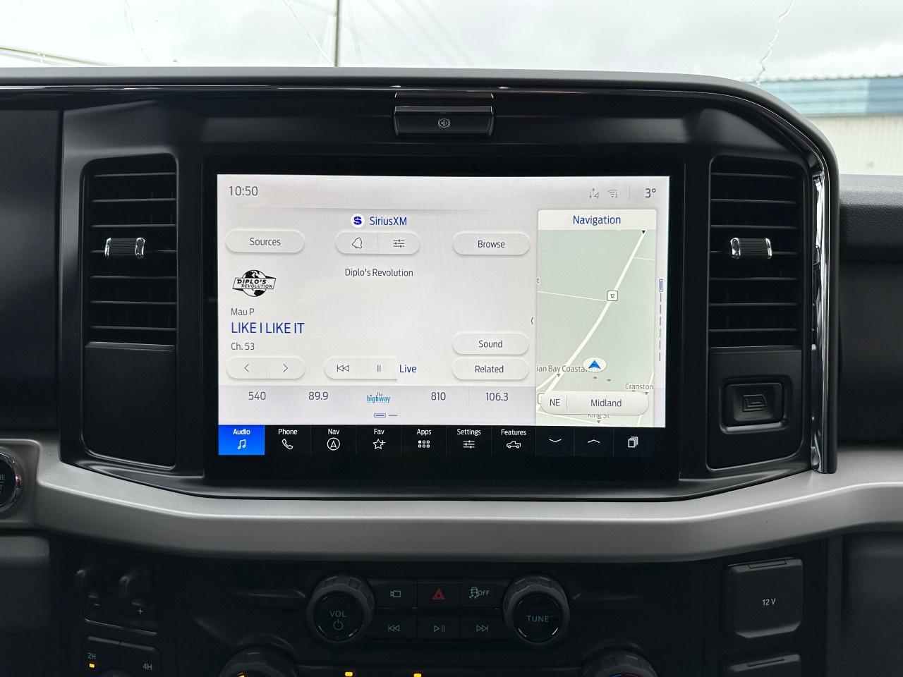 2026 Ford F-350 Super Duty SRW XLT 4WD CREW CAB 8' BOX Photo