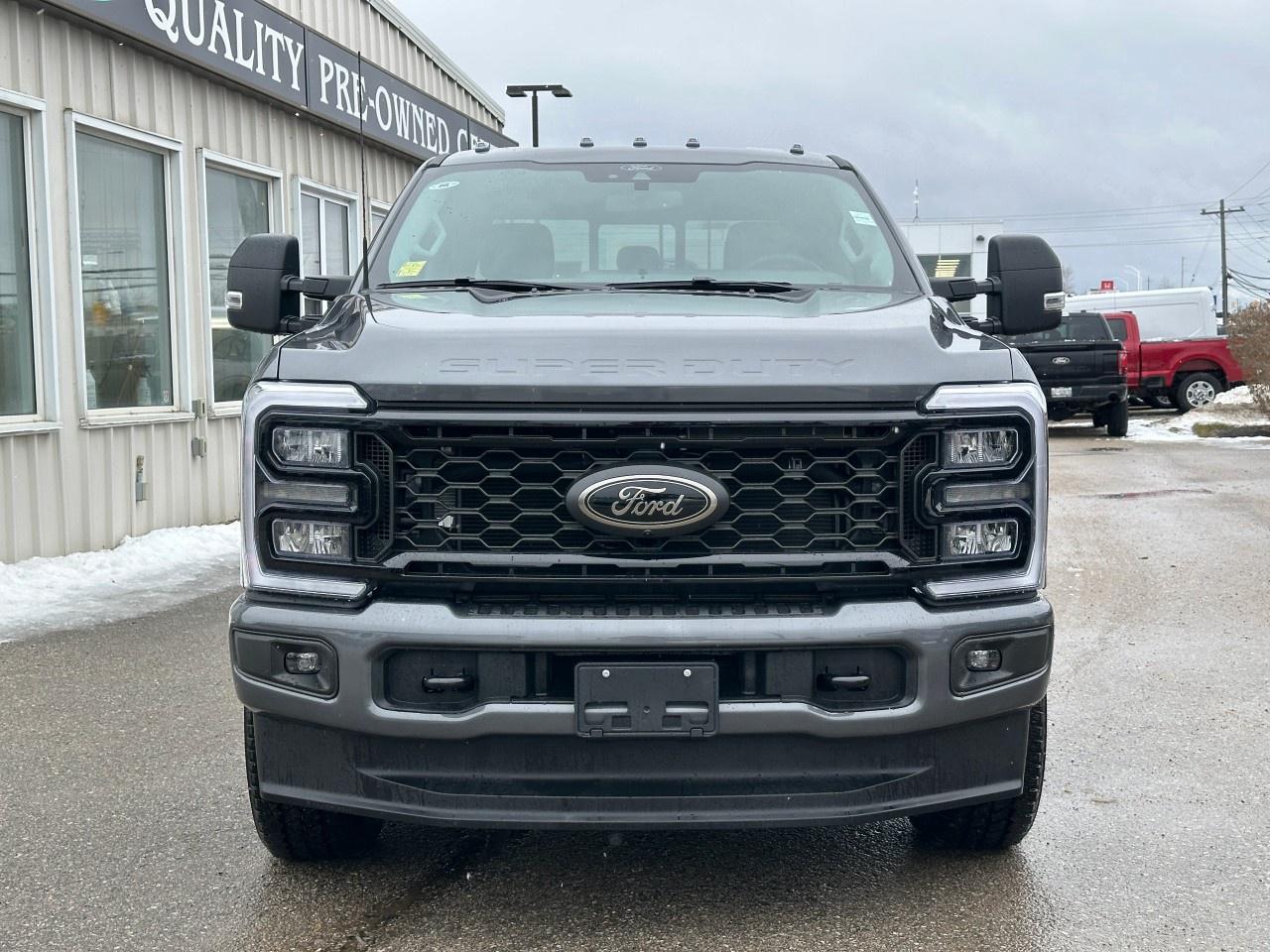 2026 Ford F-350 Super Duty SRW XLT 4WD CREW CAB 6.75' BOX Photo2