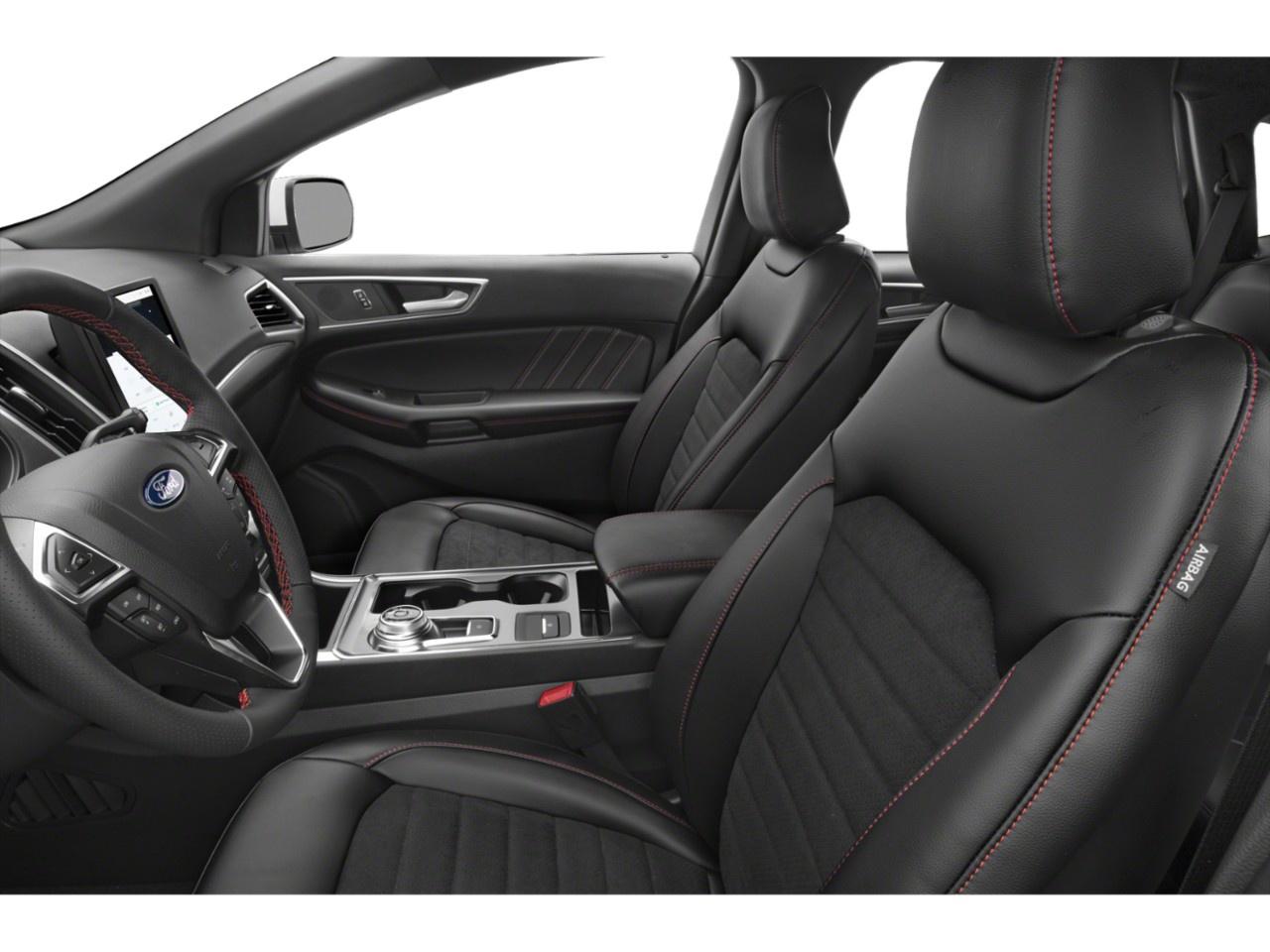 2024 Ford Edge Titanium AWD Photo