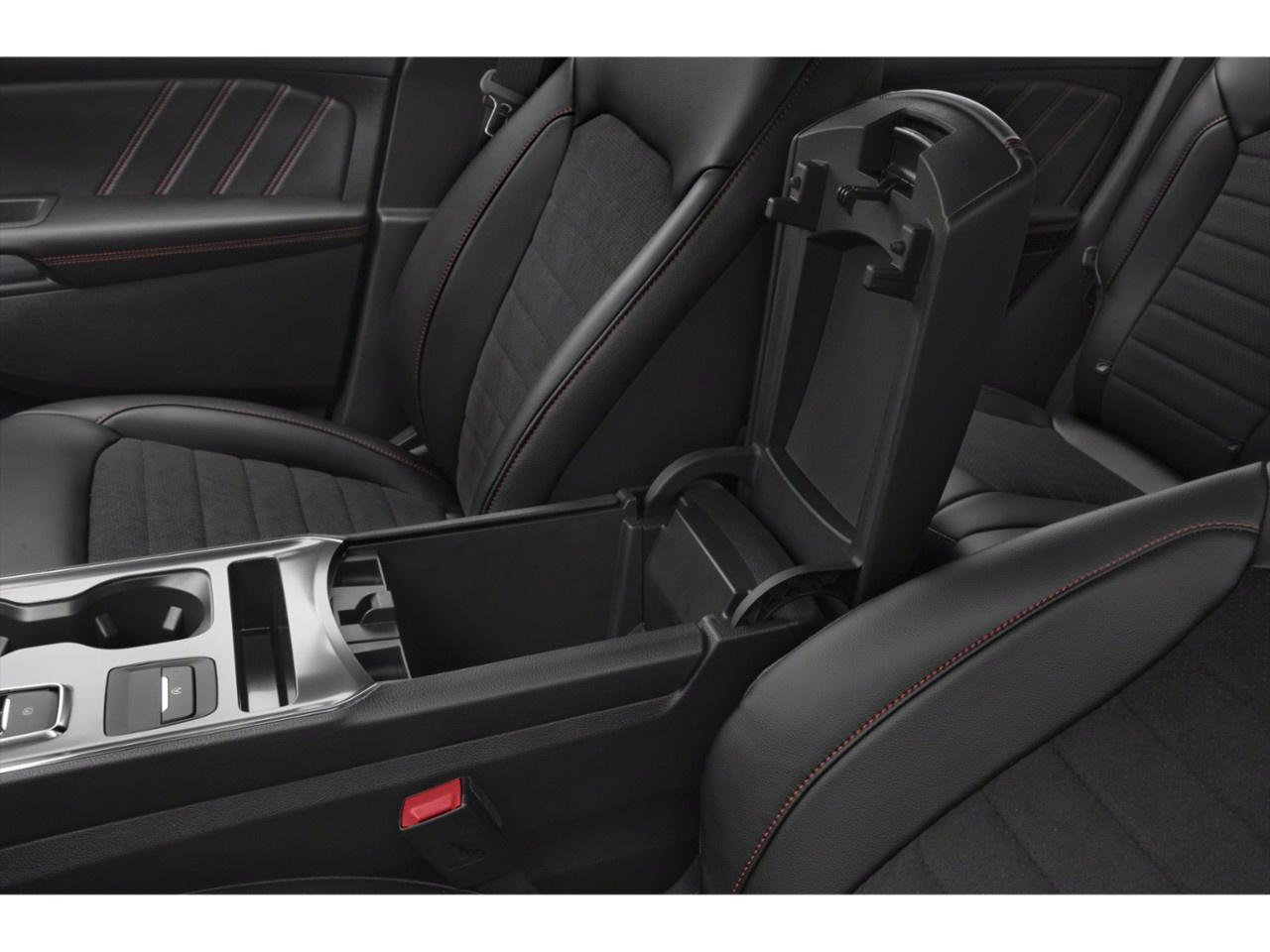 2024 Ford Edge Titanium AWD Photo