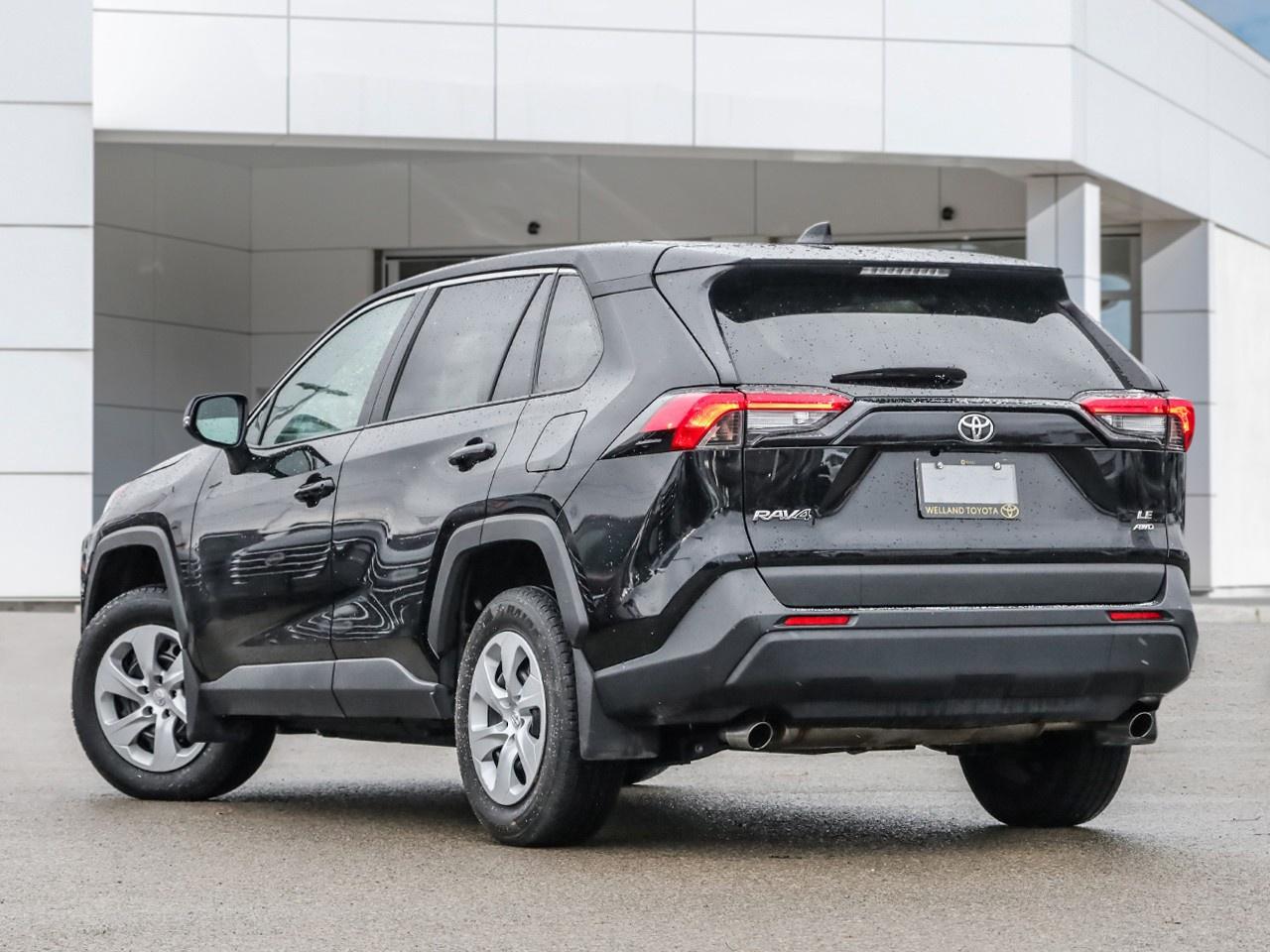 2024 Toyota RAV4 LE Photo