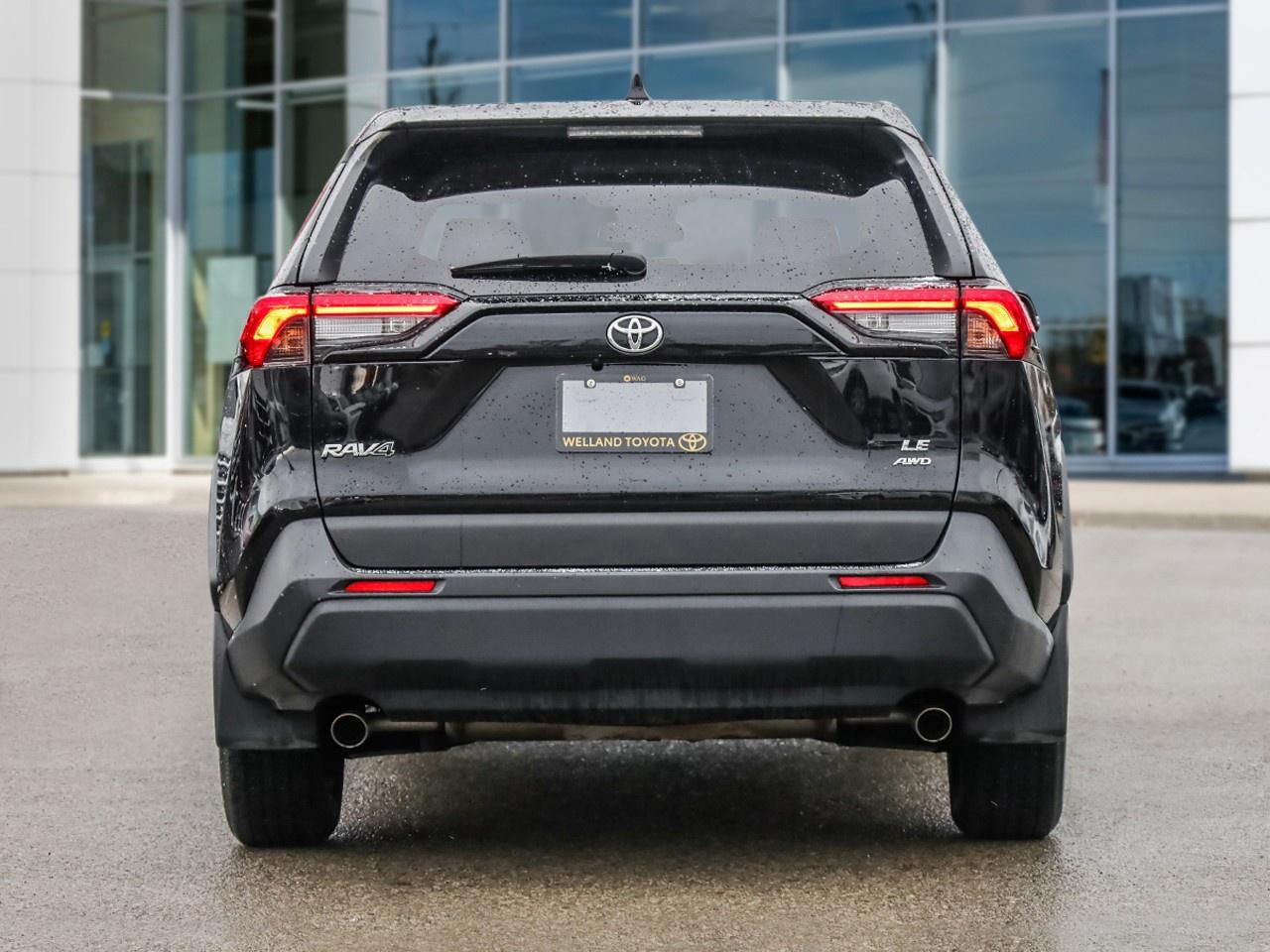 2024 Toyota RAV4 LE Photo