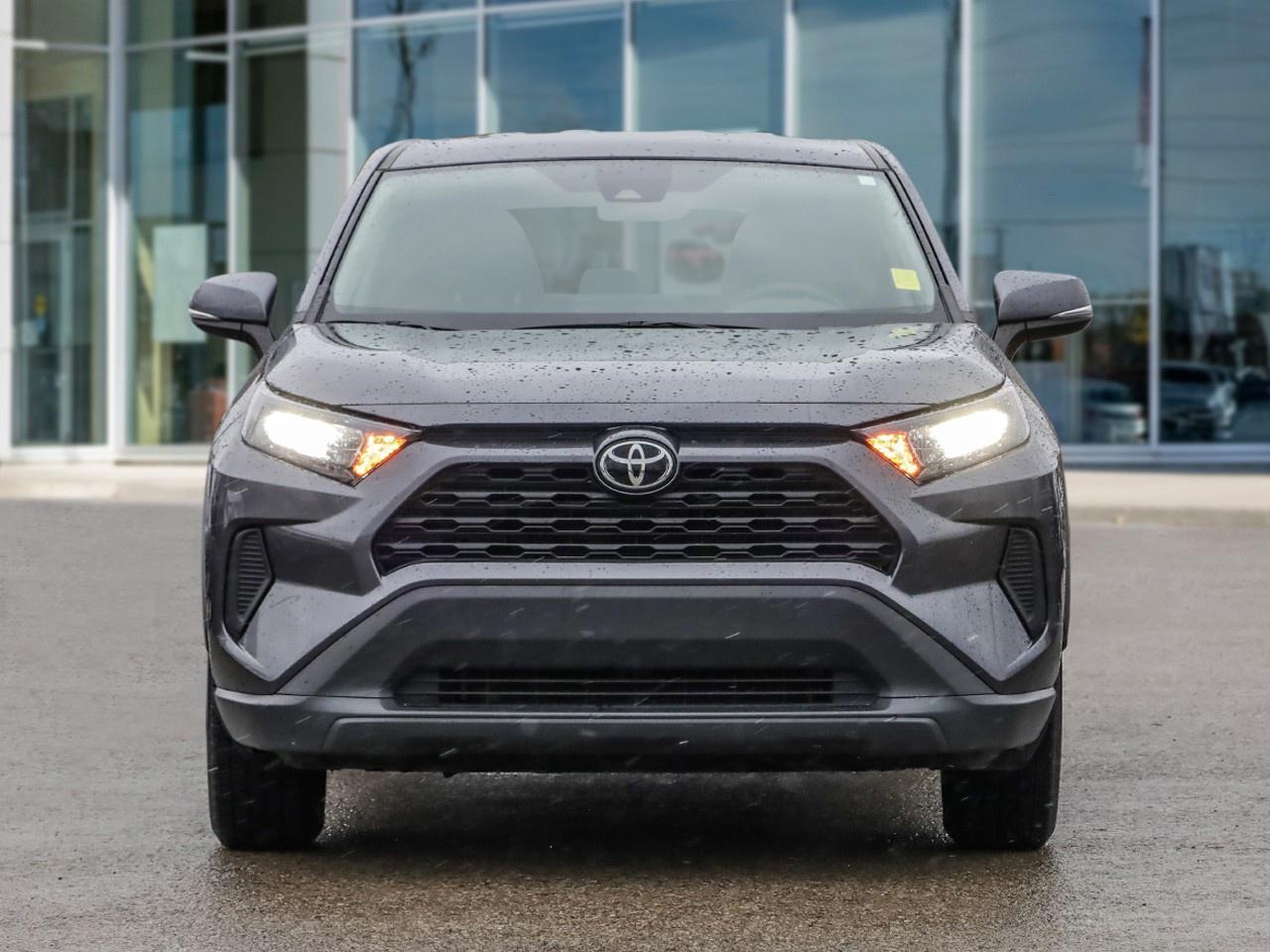2024 Toyota RAV4 LE Photo3