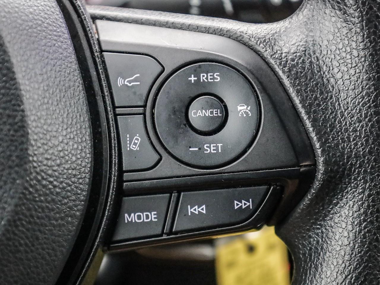 2024 Toyota RAV4 LE Photo