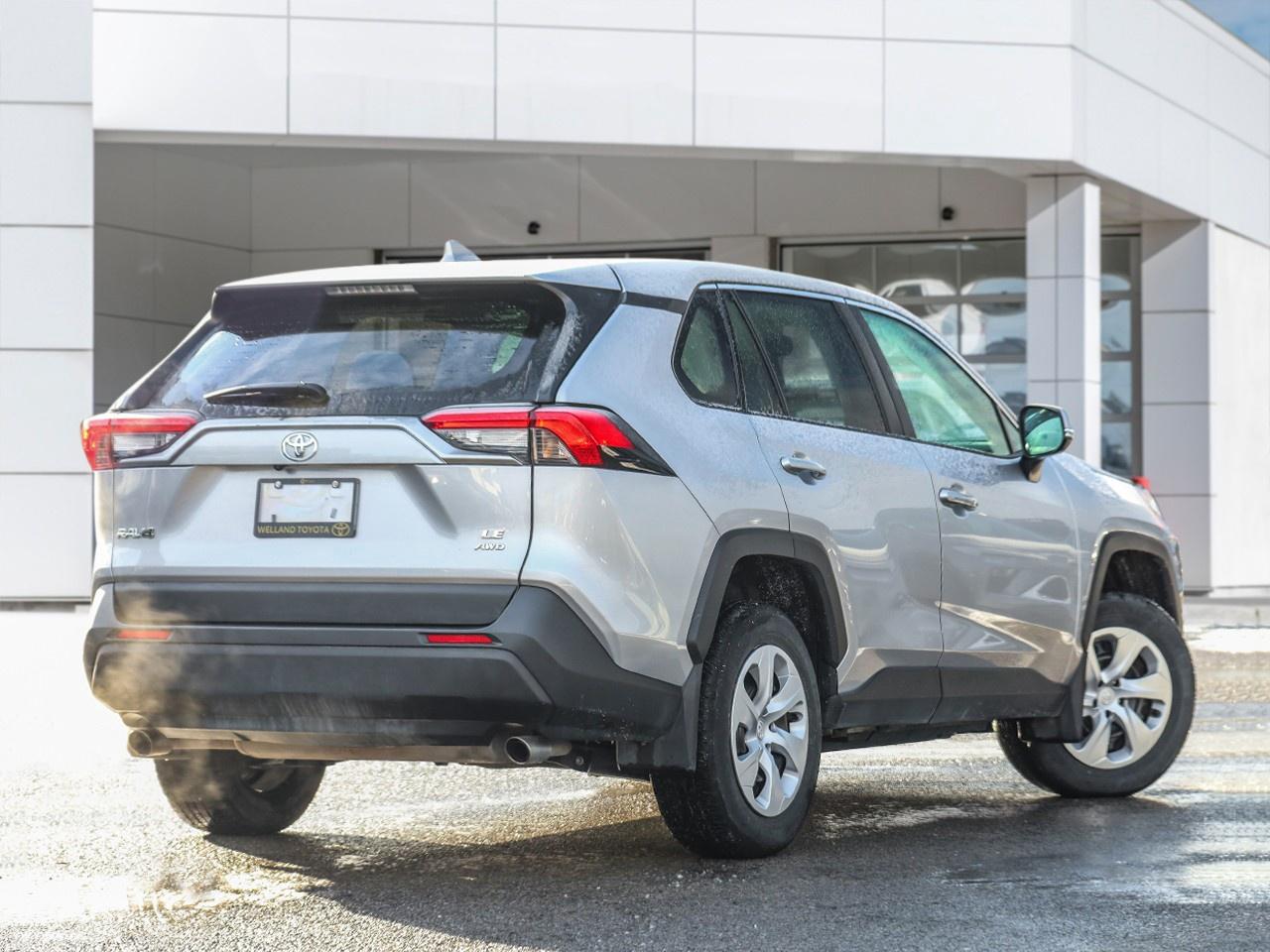 2024 Toyota RAV4 LE Photo