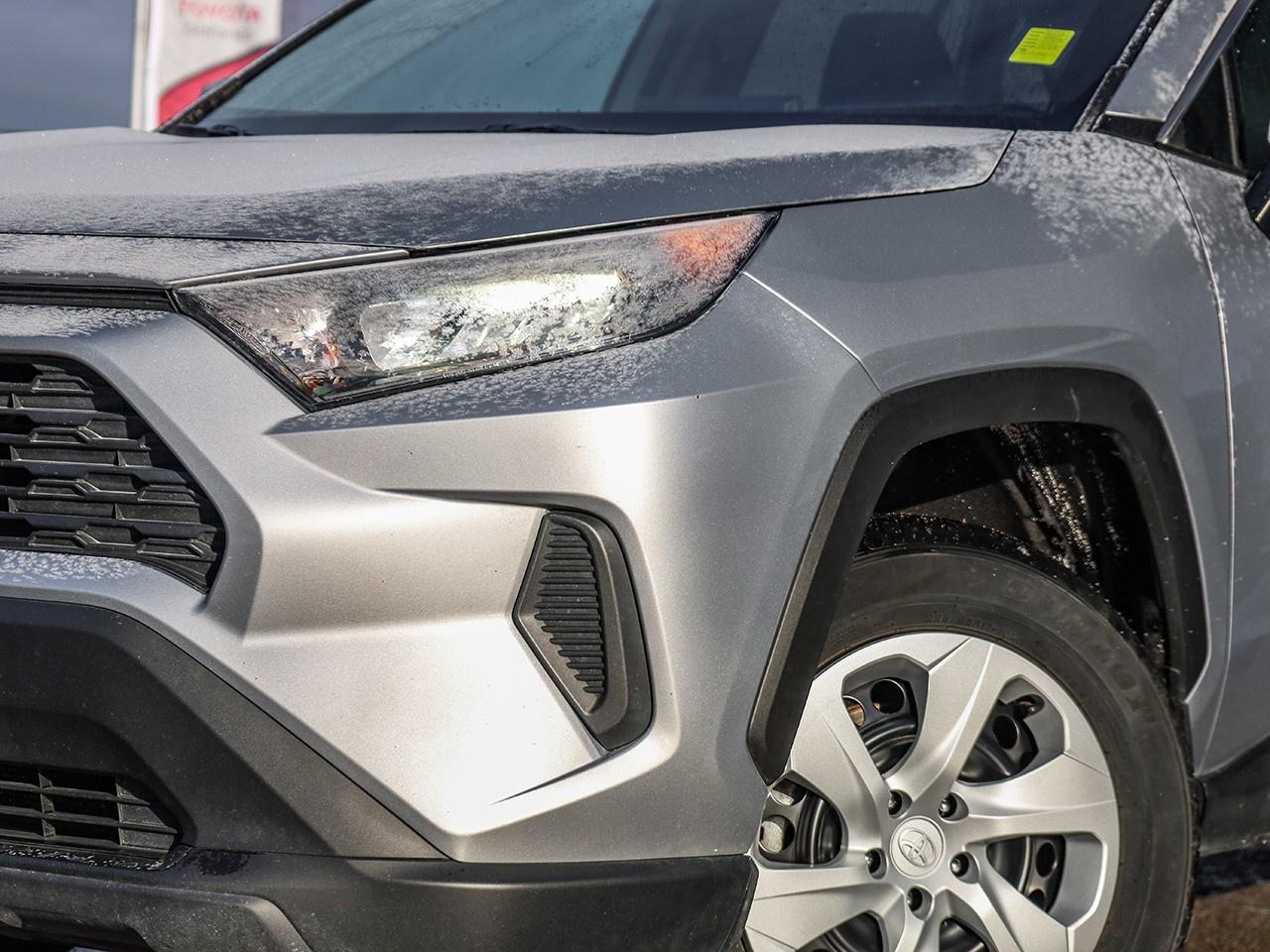 2024 Toyota RAV4 LE Photo