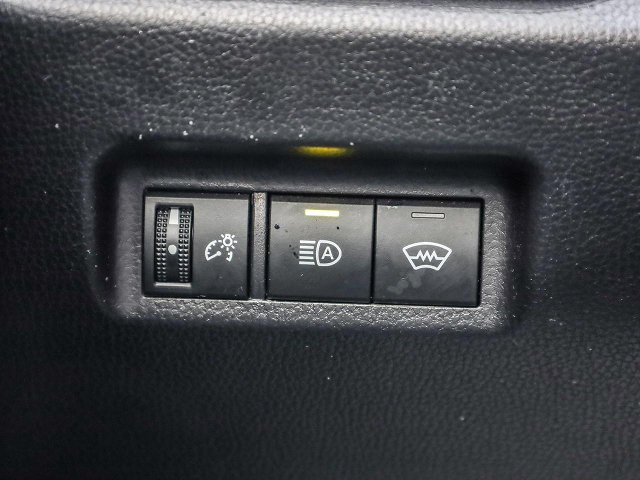 2024 Toyota RAV4 LE Photo