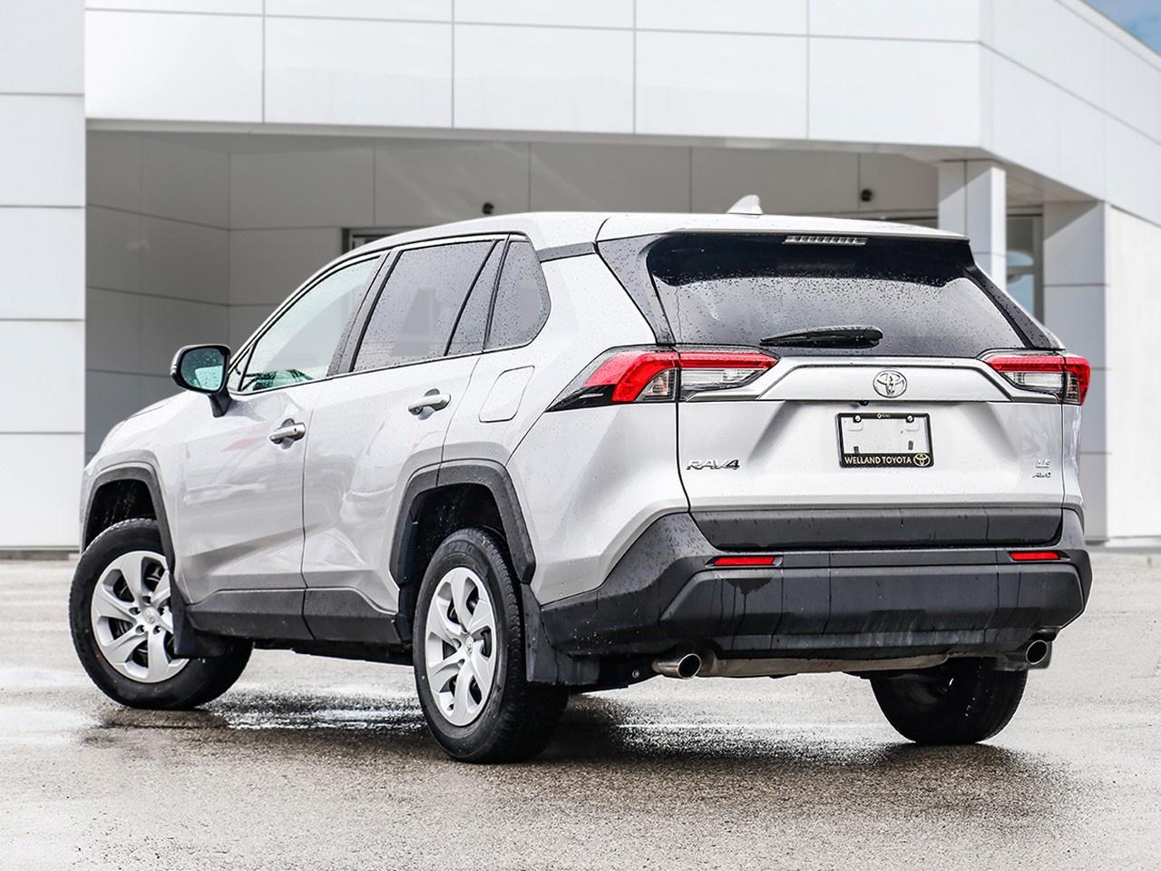 2024 Toyota RAV4 LE Photo