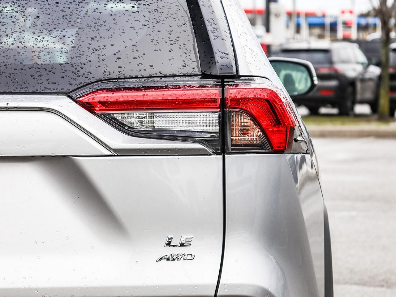 2024 Toyota RAV4 LE Photo