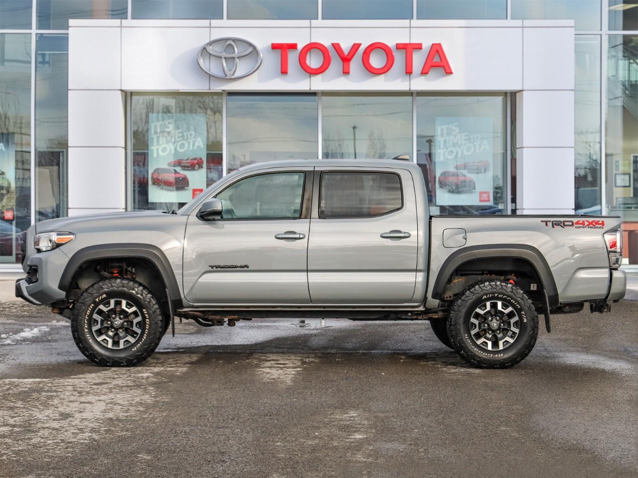2020 Toyota Tacoma  Photo2