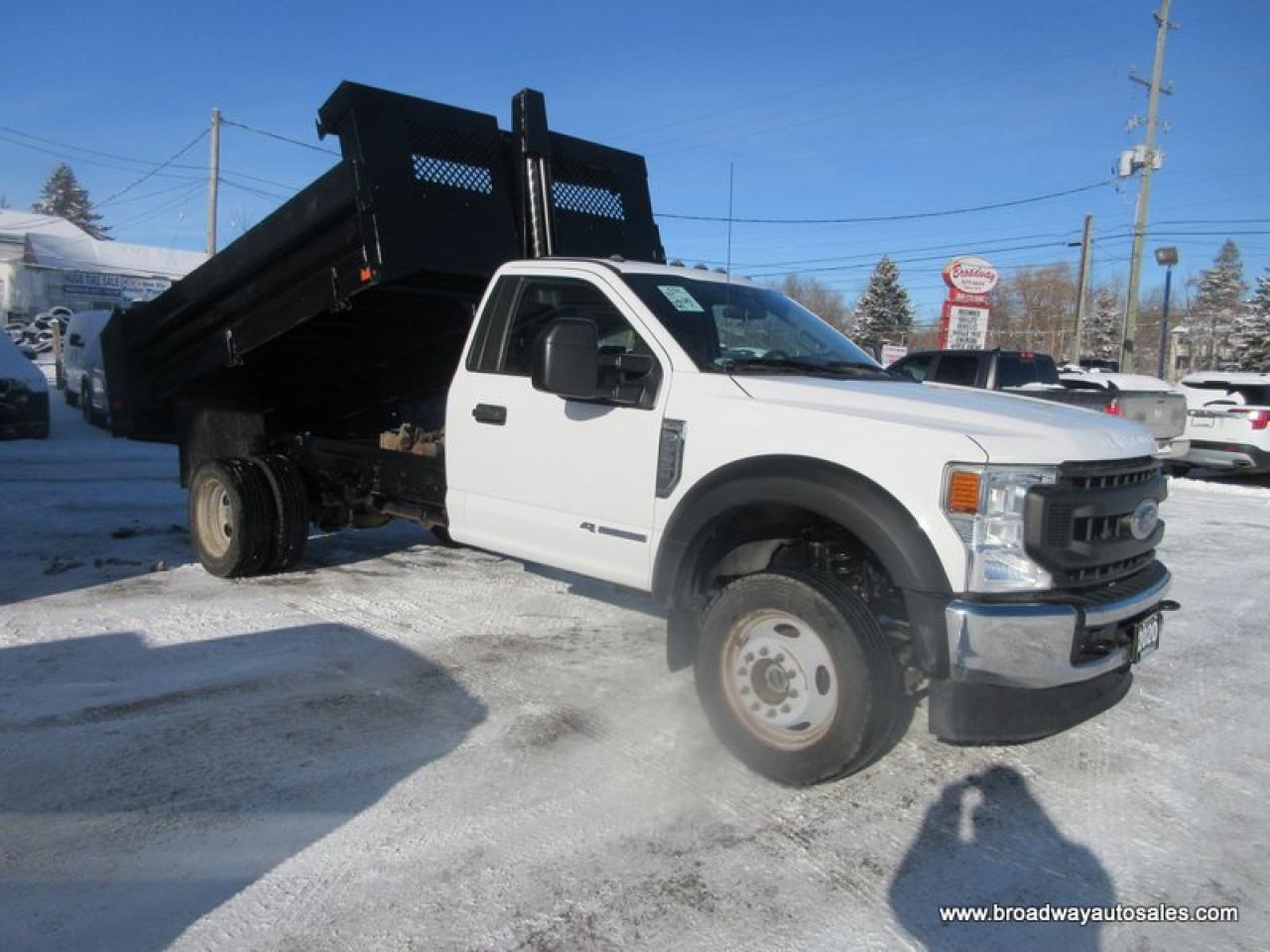 2020 Ford F-550 WORK READY XL-PACKAGE 3 PASSENGER 6.7L - POWER STROKE DIESEL.. 4X4.. REGULAR-CAB.. HYDRAULIC-DUMP-BOX.. TRAILER BRAKE.. Photo4