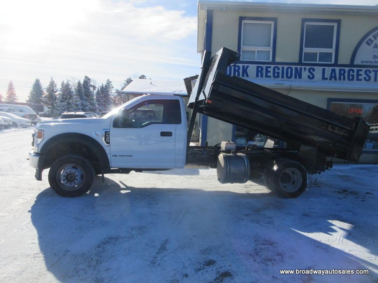 2020 Ford F-550 WORK READY XL-PACKAGE 3 PASSENGER 6.7L - POWER STROKE DIESEL.. 4X4.. REGULAR-CAB.. HYDRAULIC-DUMP-BOX.. TRAILER BRAKE.. Photo3