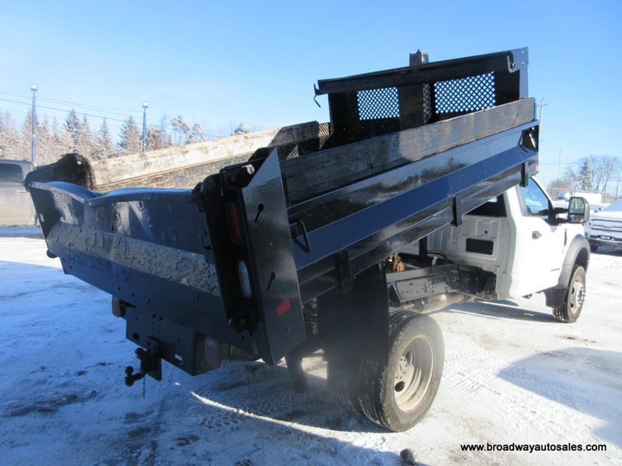 2020 Ford F-550 WORK READY XL-PACKAGE 3 PASSENGER 6.7L - POWER STROKE DIESEL.. 4X4.. REGULAR-CAB.. HYDRAULIC-DUMP-BOX.. TRAILER BRAKE.. Photo