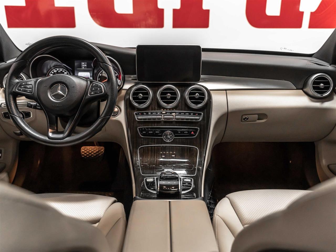 2015 Mercedes-Benz C 300 C 300|AMG PKG|BLINDSPOT|NAVI|REAR CAM|PANO|ACCIDENT FREE Photo