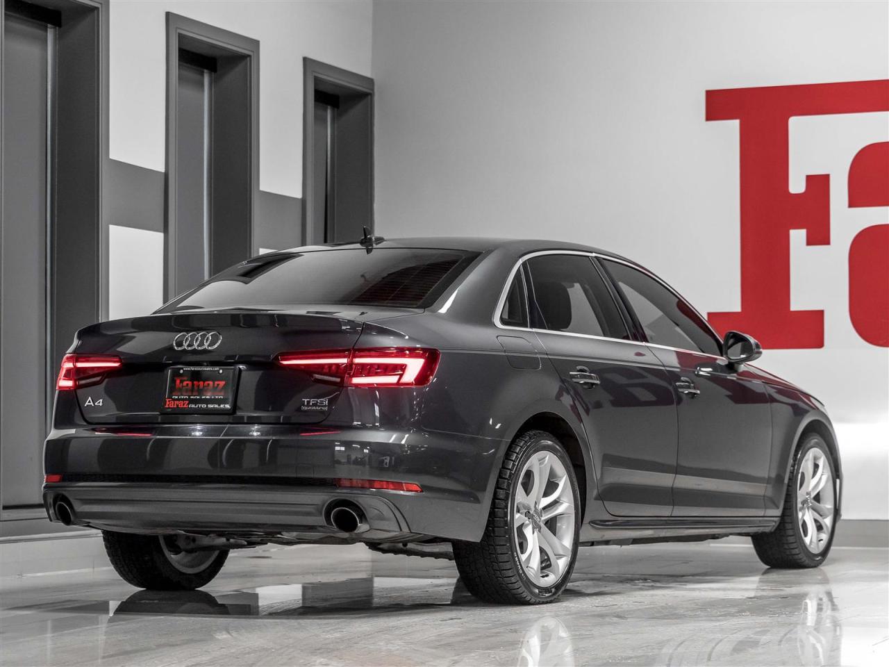 2018 Audi A4 PROGRESSIV|NAVI|REARCAM|ACCIDENT FREE|ONTARIO VEHICLE Photo2