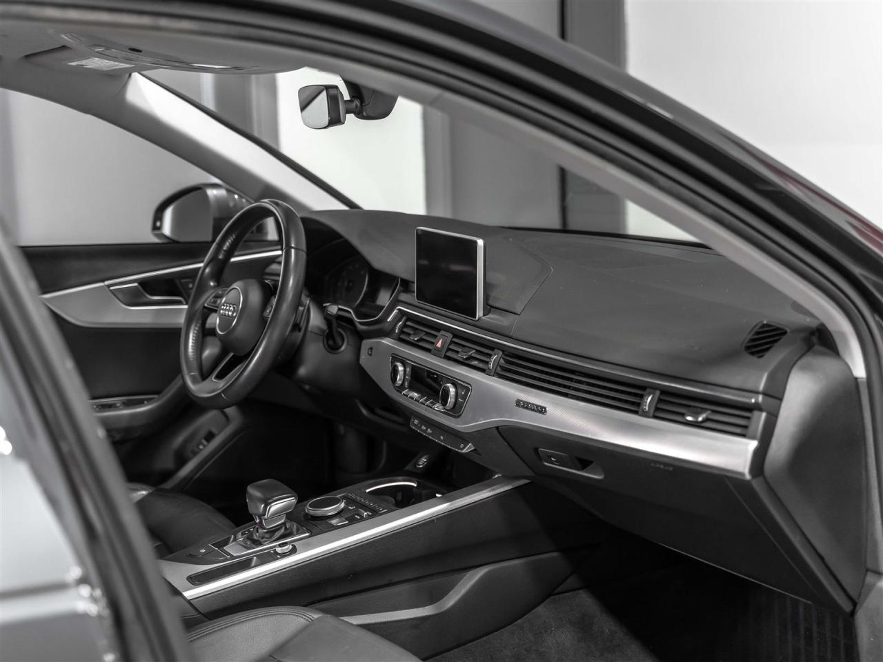 2018 Audi A4 PROGRESSIV|NAVI|REARCAM|ACCIDENT FREE|ONTARIO VEHICLE Photo