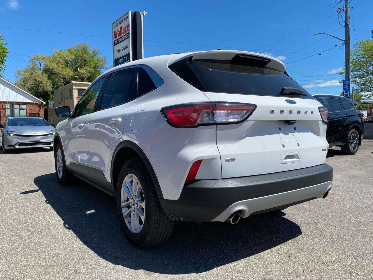 2022 Ford Escape SE | AWD | NAV | Apple CarPlay Photo3