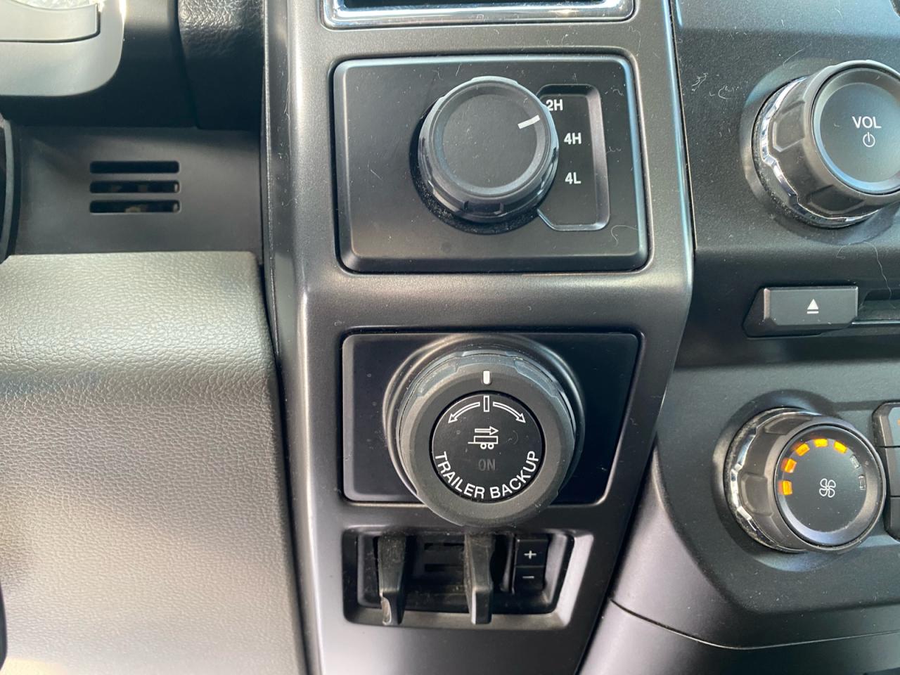 2017 Ford F-150 SuperCrew |  XTR | XLT | 5.0L V8 Photo