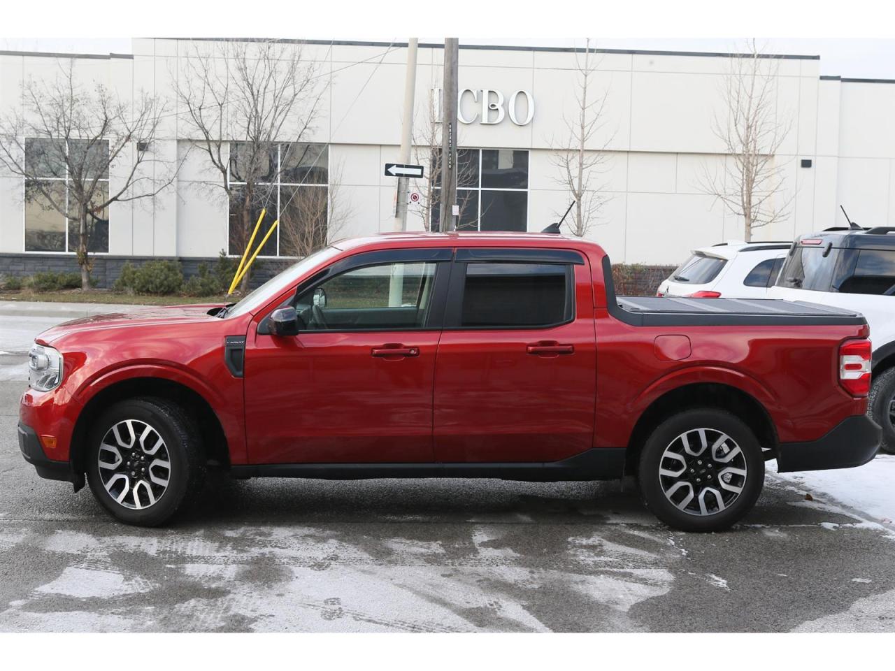 2024 Ford Maverick Lariat Photo3