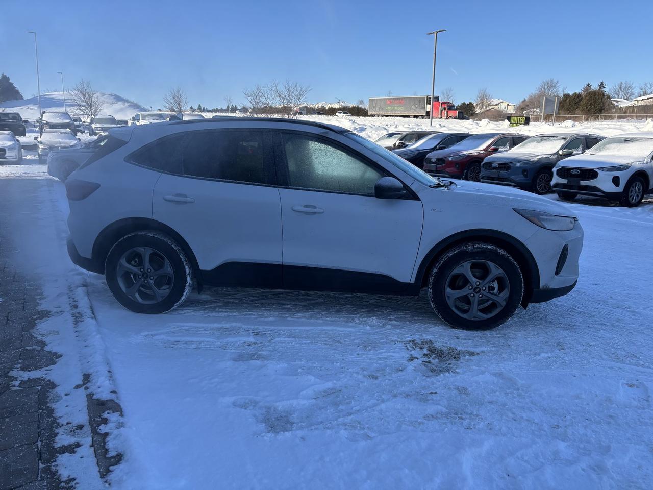 2025 Ford Escape ST-LINE, AWD, PANO ROOF, TECH PACK, HEATED WHEEL! Photo