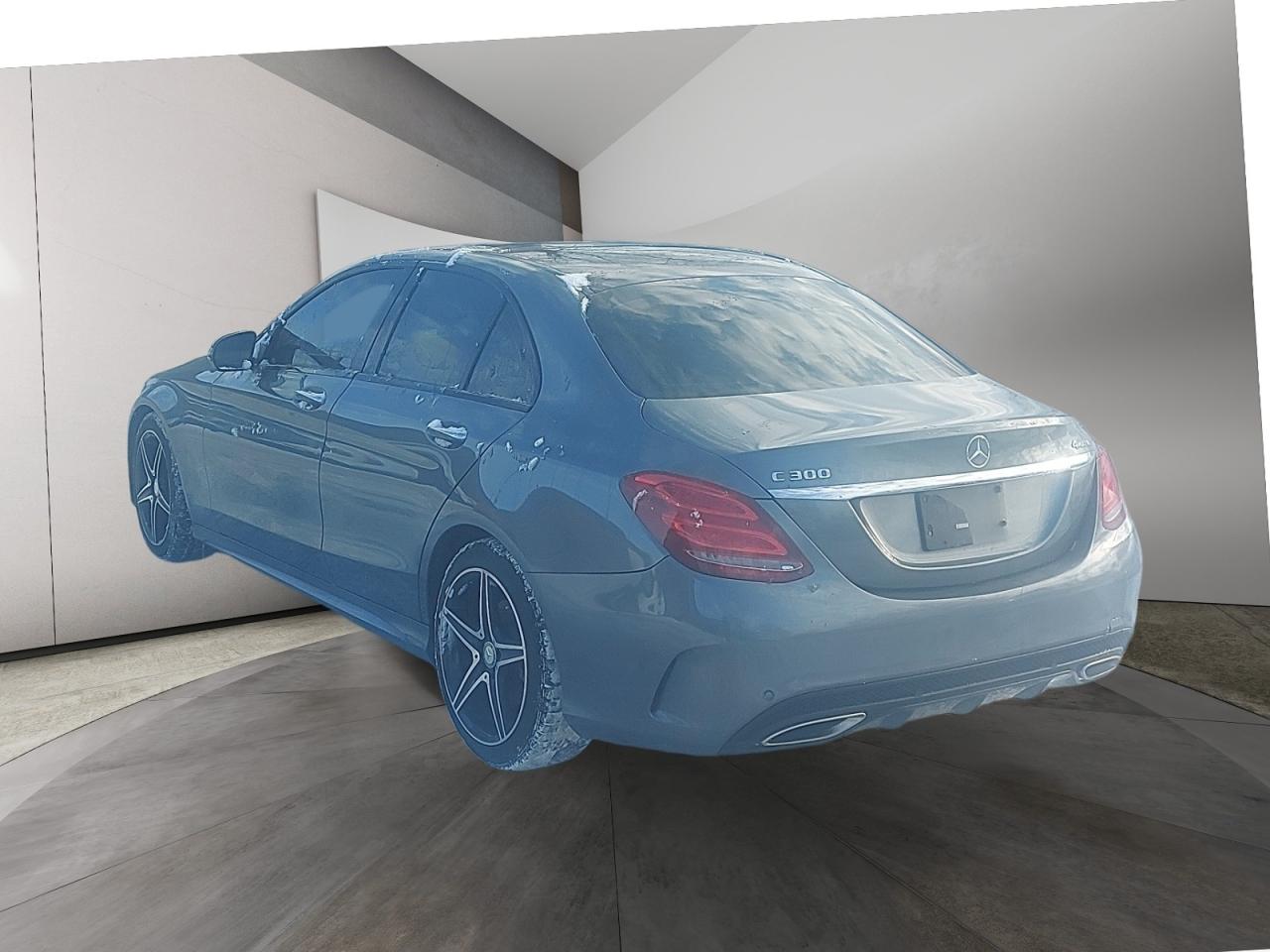 2017 Mercedes-Benz C-Class C 300 Photo4