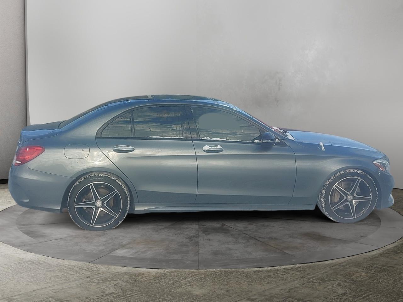 2017 Mercedes-Benz C-Class C 300 Photo