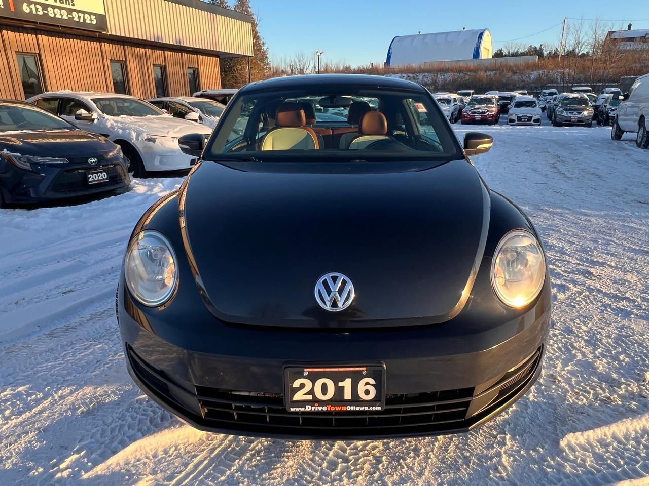 2016 Volkswagen Beetle Trendline Photo