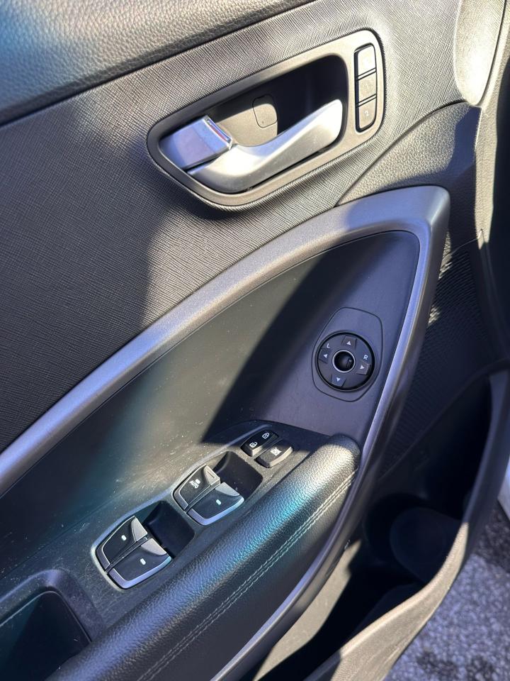 2014 Hyundai Santa Fe Sport Luxury - Photo #6