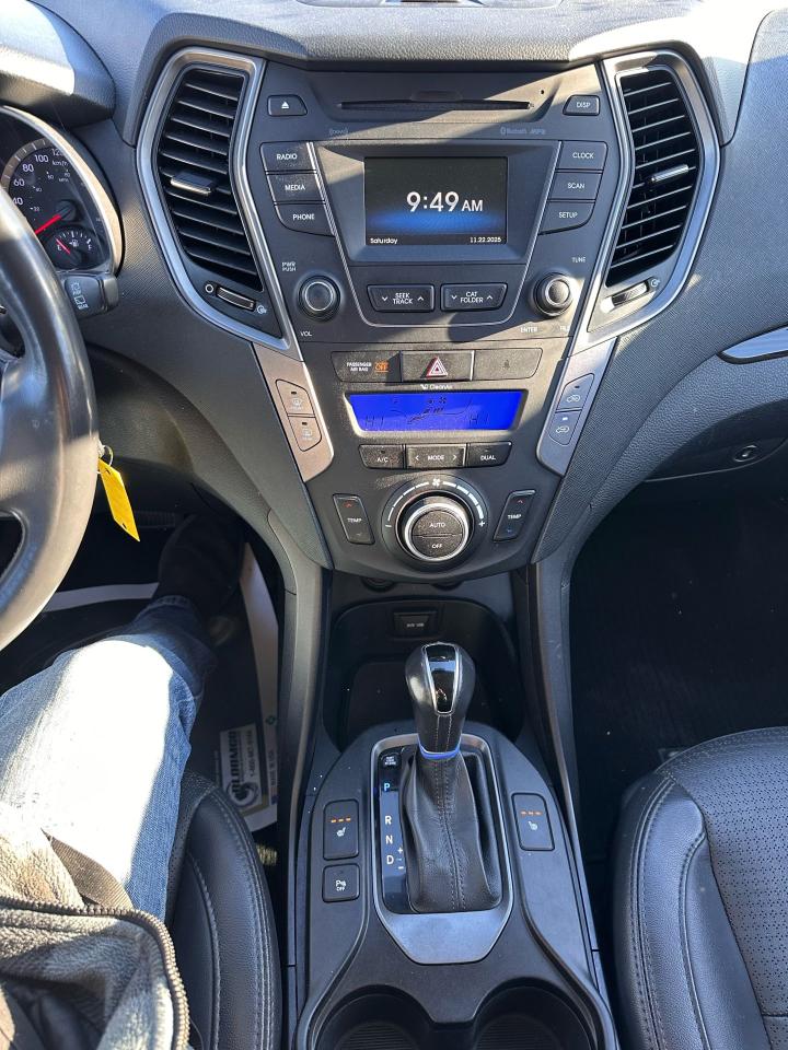 2014 Hyundai Santa Fe Sport Luxury - Photo #7