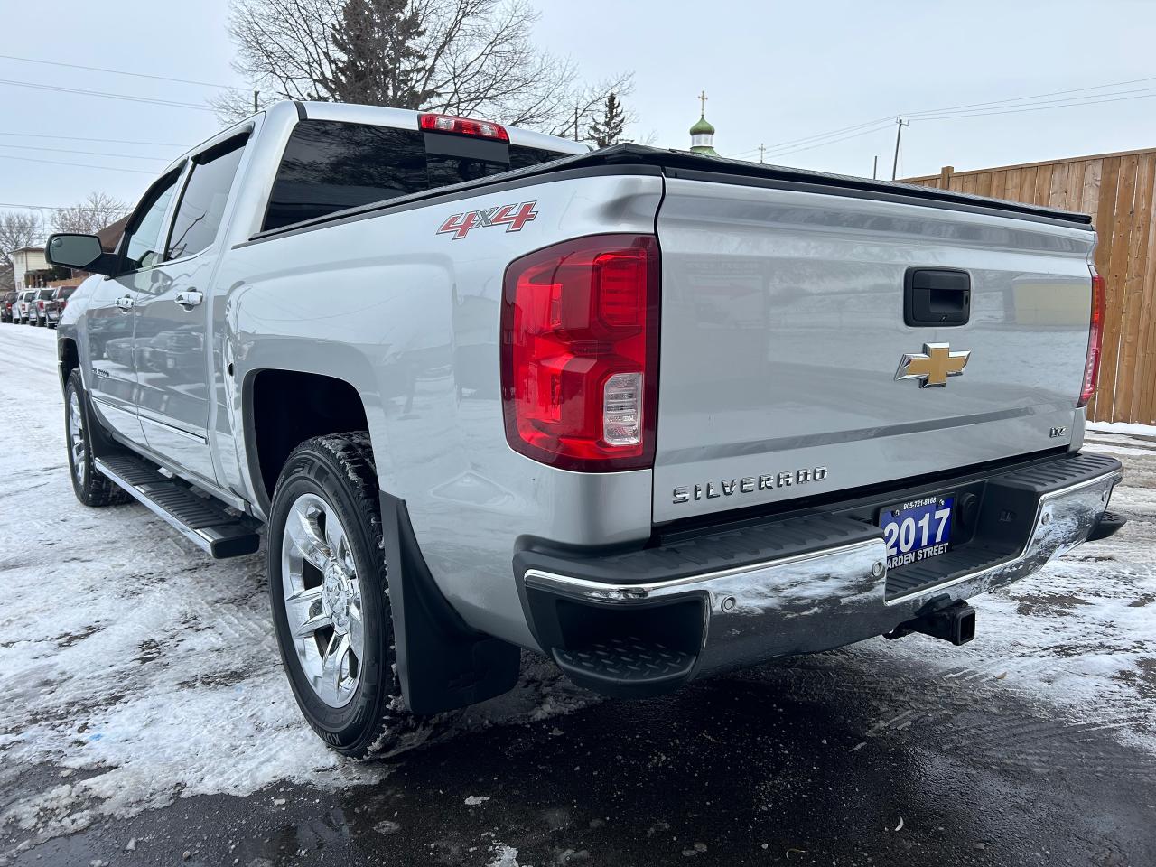 2017 Chevrolet Silverado 1500 LTZ Photo2