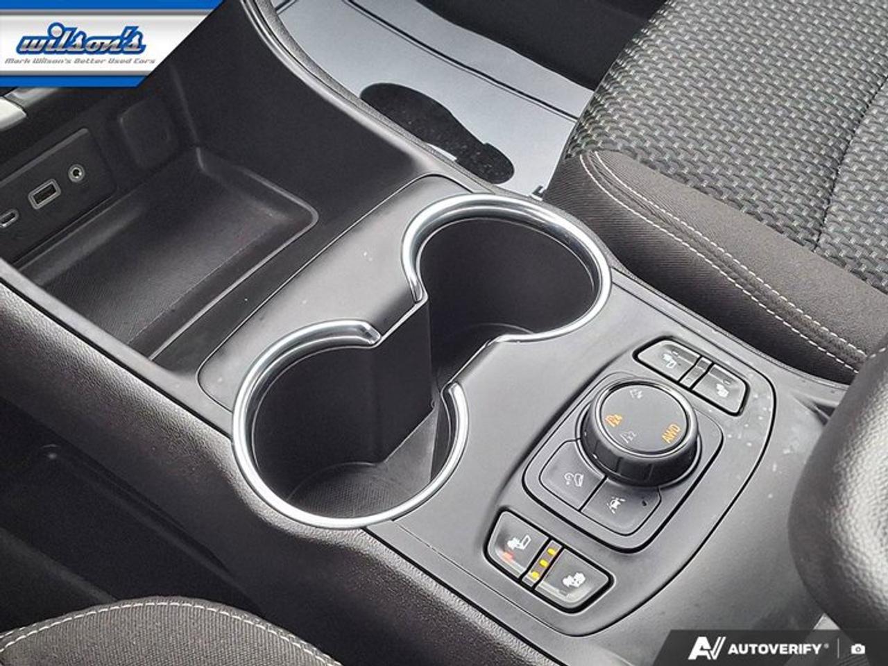 2024 GMC Terrain SLE AWD | CarPlay + Android Auto | Rear Camera | Alloy Wheels | and More ! Photo