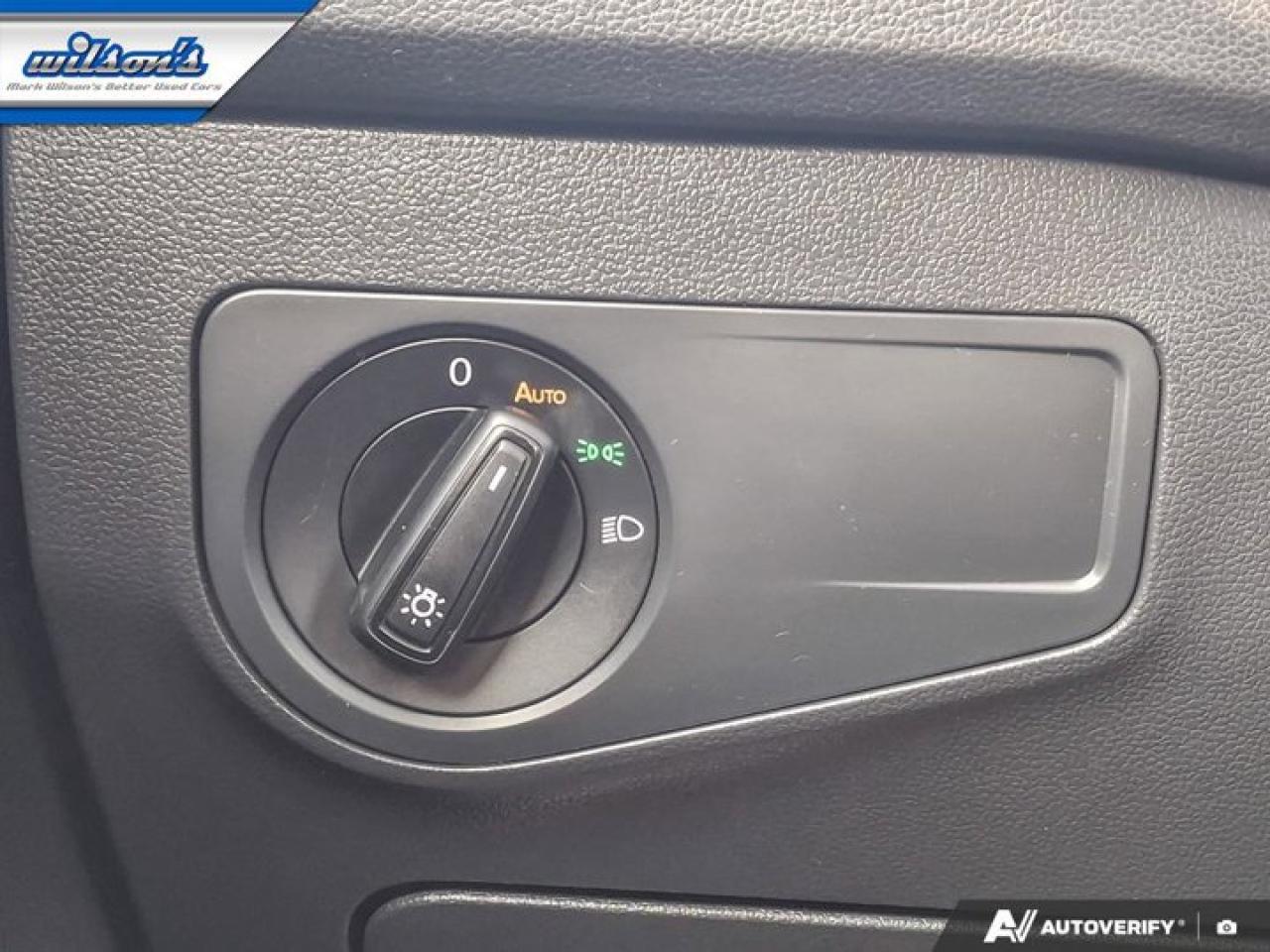 2022 Volkswagen Tiguan Trendline AWD | Blind Spot Monitor | Carplay and Android Auto | Heated Seats + Steering | and More ! Photo