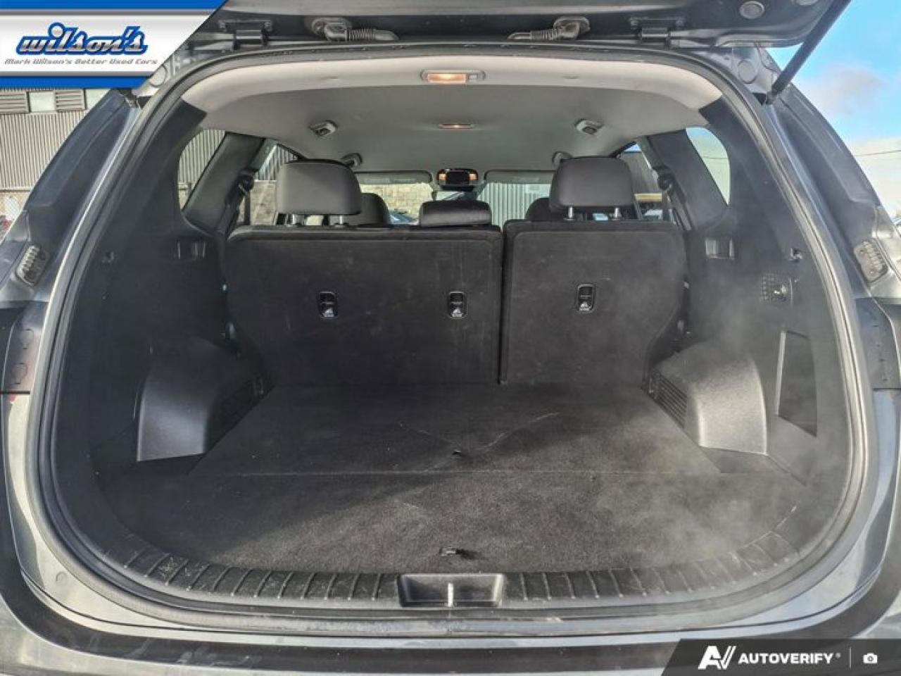 2023 Hyundai Santa Fe Preferred AWD | Heated Wheel + Seats | Adaptive Cruise | CarPlay + Android | Rear Camera | and More! Photo